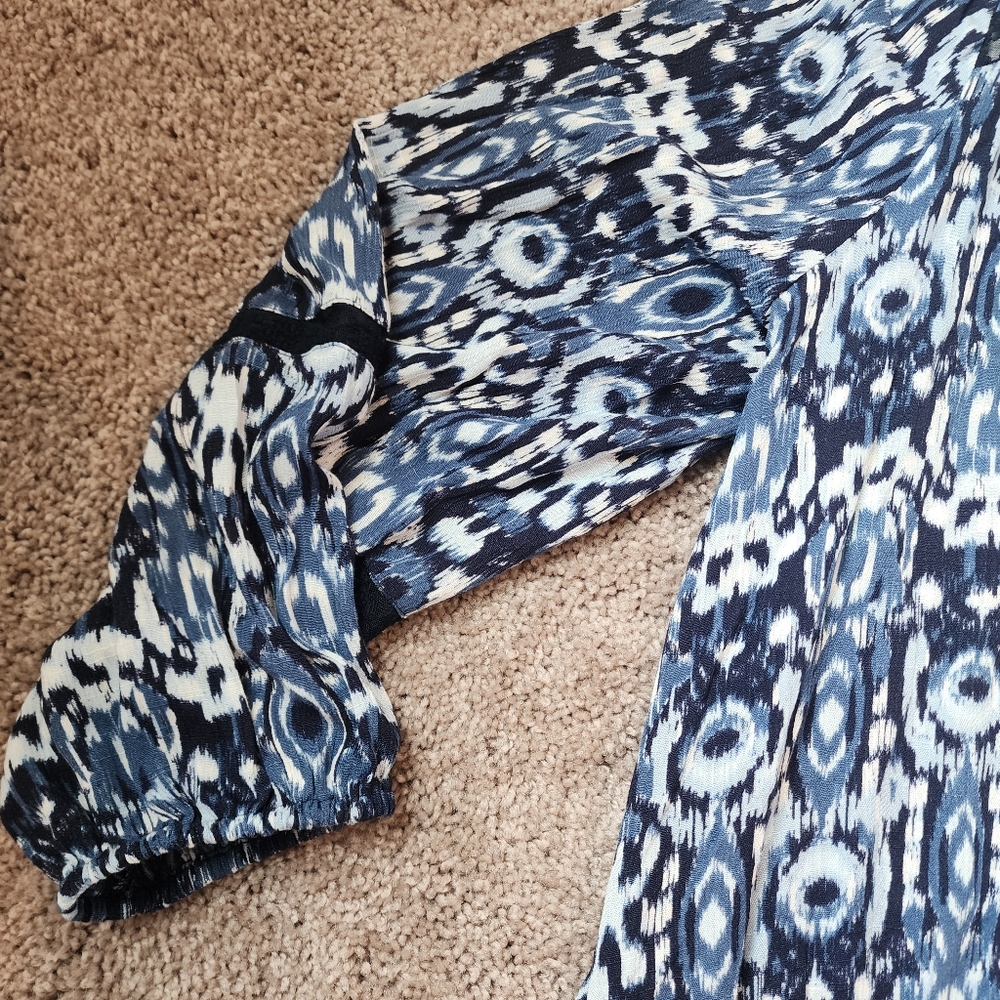 Plus Size Top - Picture 14 of 16